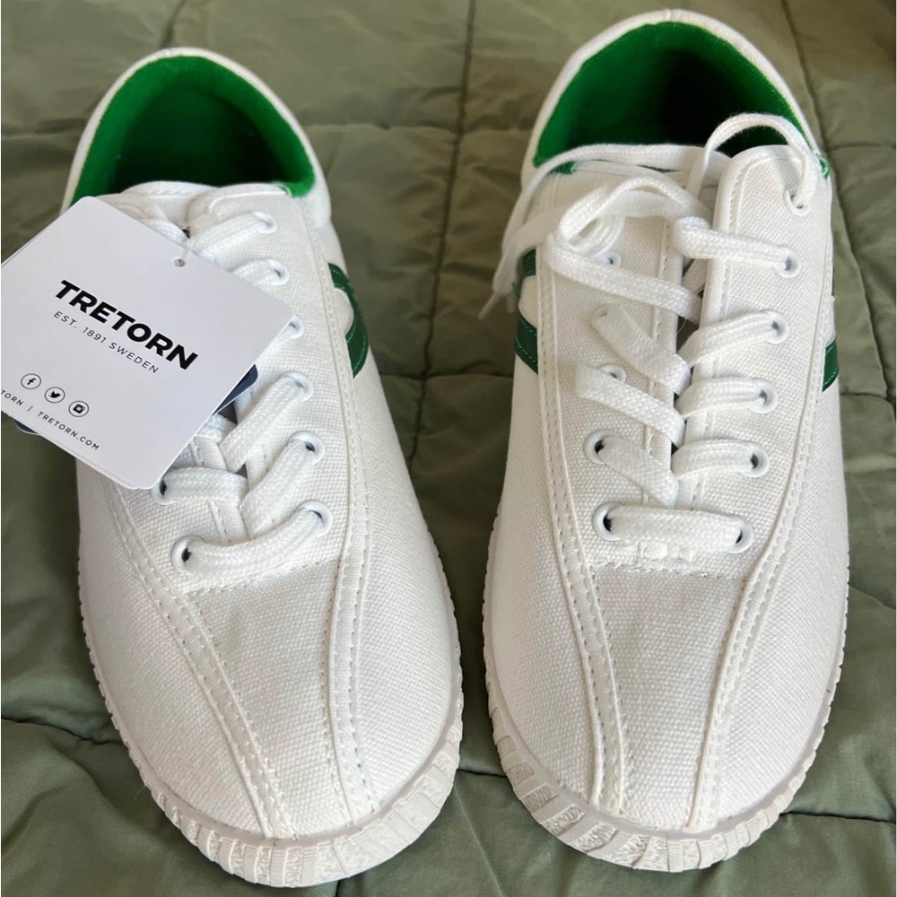 Tretorn - Nylite Plus. Size 9.5. NWT
